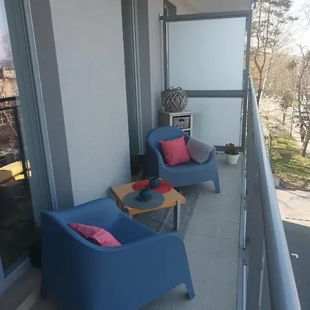 アパート Kapitanska グディニャ