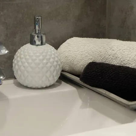 Kapitanska アパート *